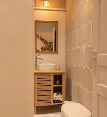 Unique Montmartresacre-coeur Parking Apartment